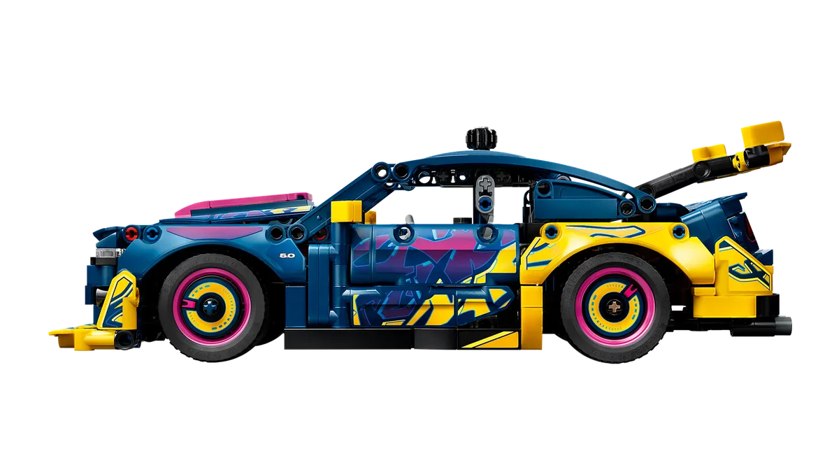 LEGO Custom Garage Ford Mustang GT Car (42236) - Bild 2
