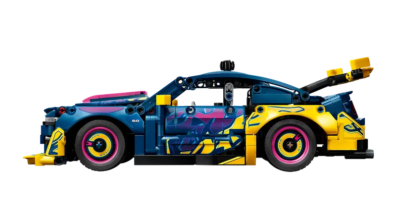 Custom Garage Ford Mustang GT Car de LEGO – photo du produit 4 sur 8