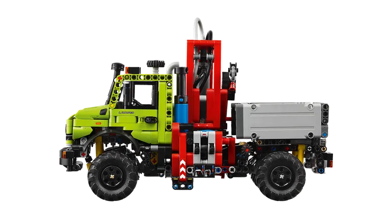 Mercedes-Benz Unimog U 5023 with Crane de LEGO – photo du produit 3 sur 14