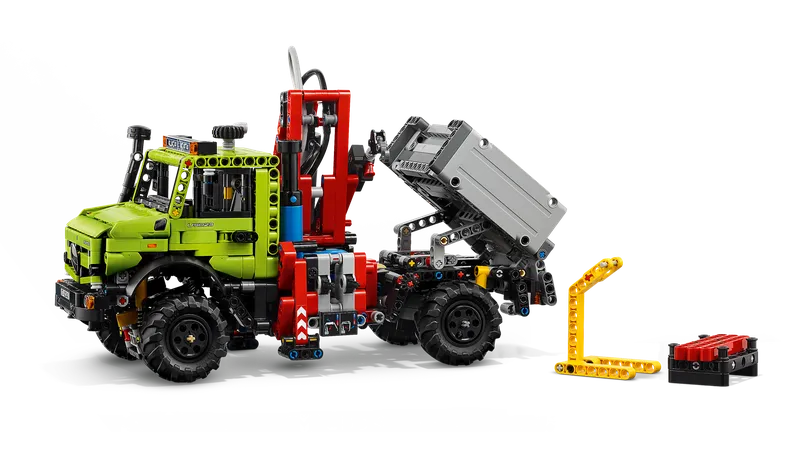 Mercedes-Benz Unimog U 5023 with Crane de LEGO – photo du produit 4 sur 14