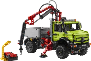 Mercedes-Benz Unimog U 5023 with Crane de LEGO – photo du produit 1 sur 14