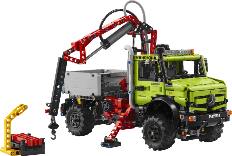 Mercedes-Benz Unimog U 5023 with Crane