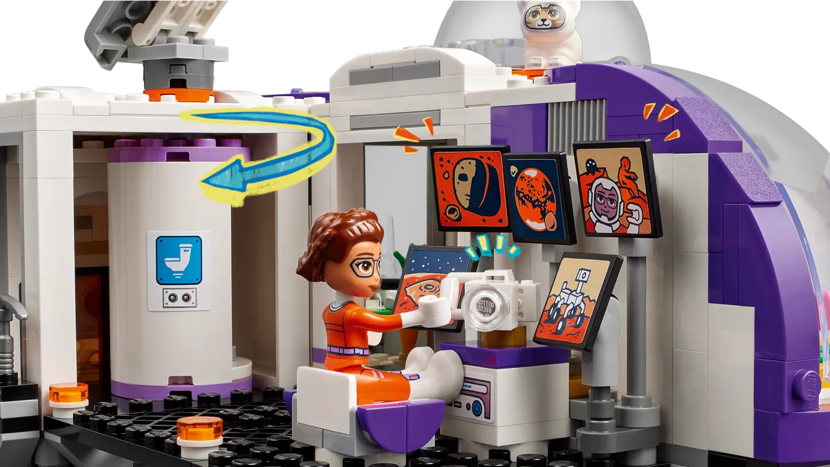 LEGO Mars Space Base and Rocket (42605) - image 8