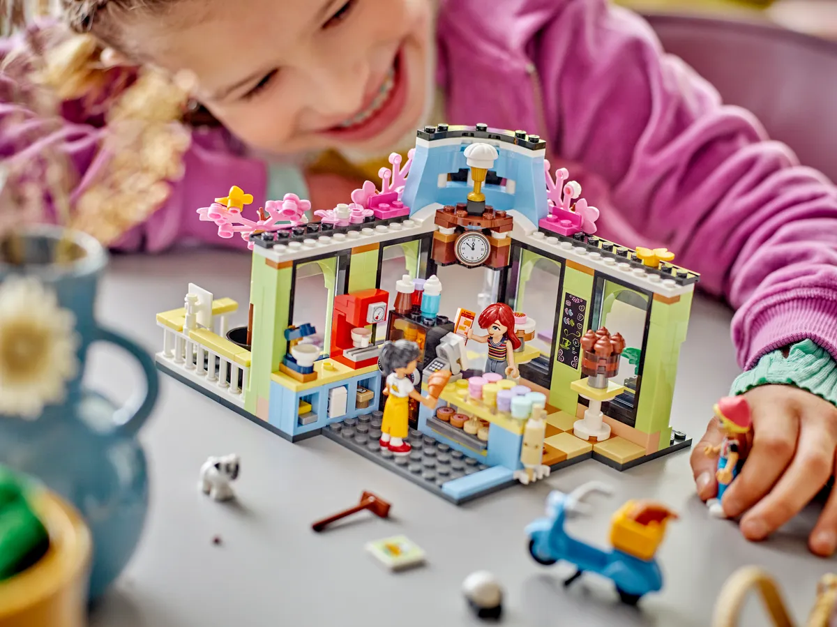 LEGO Heartlake City Café (42618) - Bild 7
