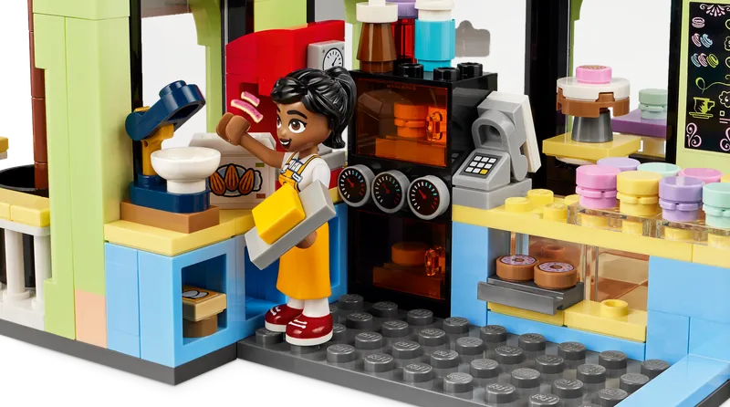 Heartlake City Café by LEGO – product photo 5 of 11