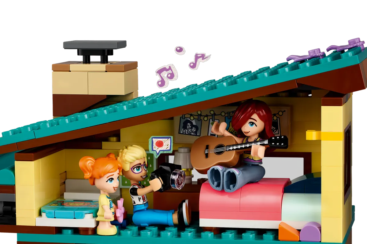 LEGO Olly and Paisley's Family Houses (42620) - Bild 6