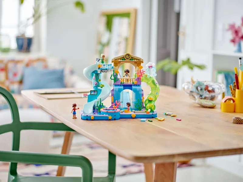 Heartlake City Water Park by LEGO – product photo 10 of 12