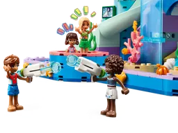 LEGO Heartlake City Water Park (42630) - image 4