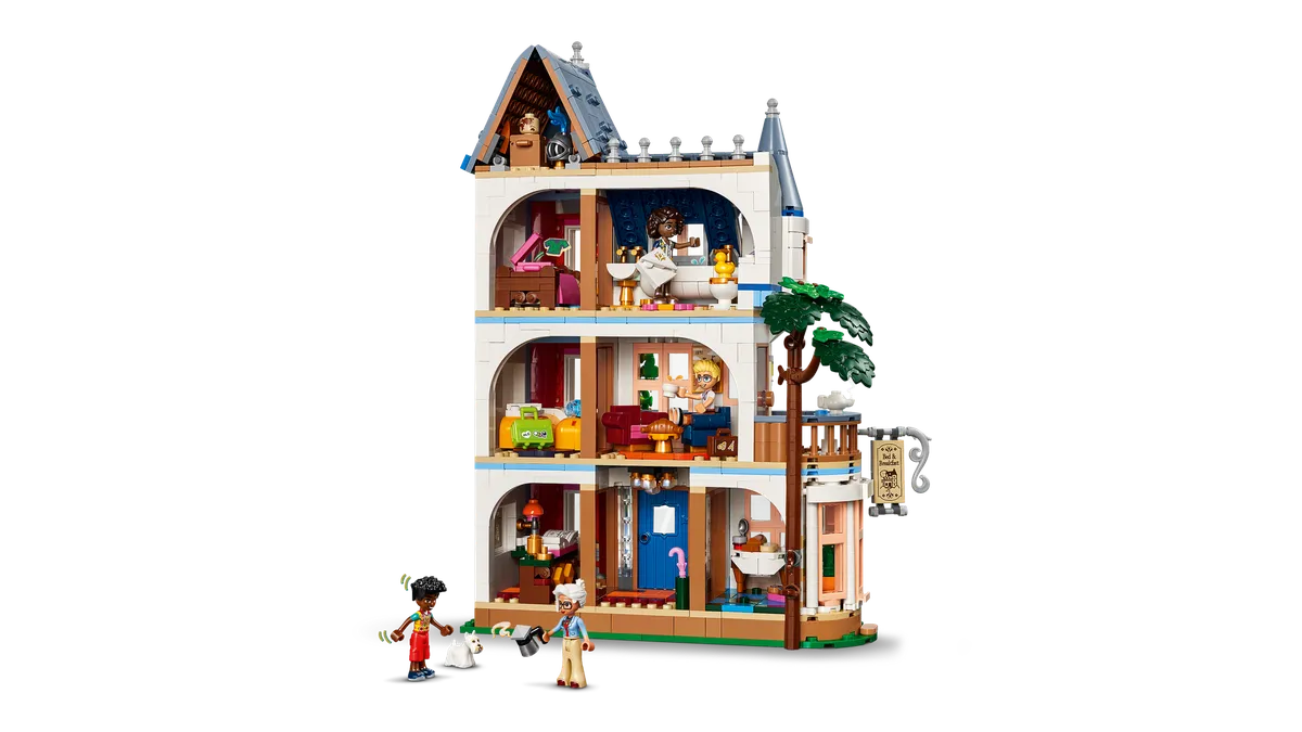 LEGO Castle Bed and Breakfast (42638)