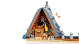 LEGO Castle Bed and Breakfast (42638) - image 4