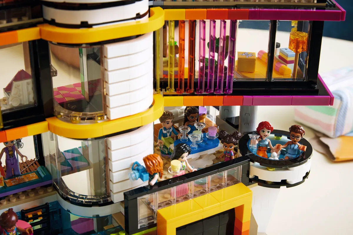 LEGO Andrea's Modern Mansion (42639) - Bild 12