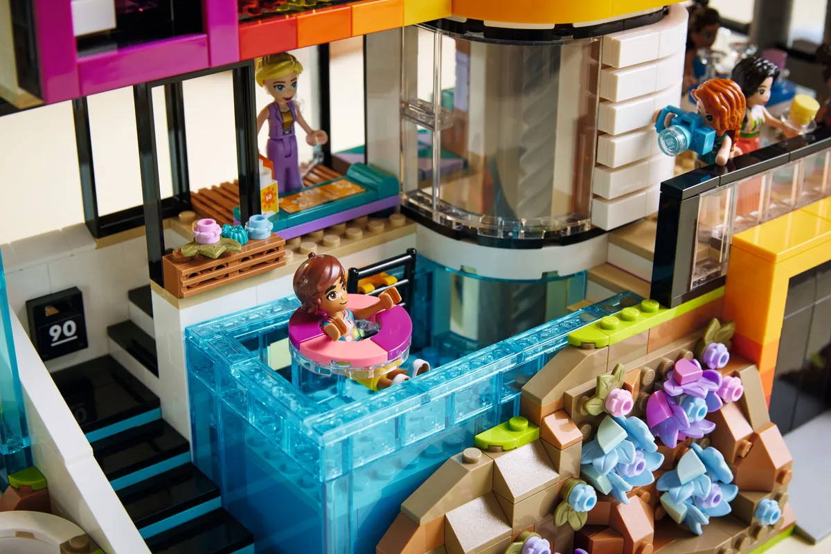 LEGO Andrea's Modern Mansion (42639) - Bild 13