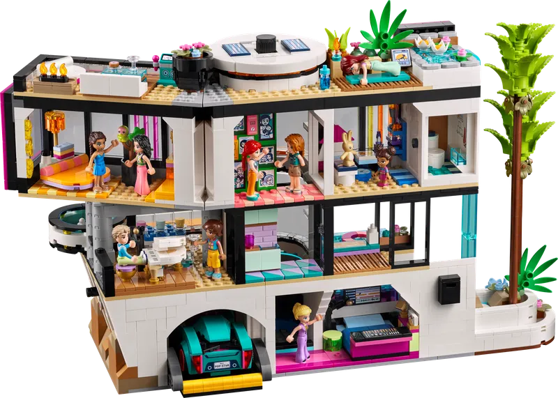 Andrea's Modern Mansion by LEGO – product photo 3 of 15