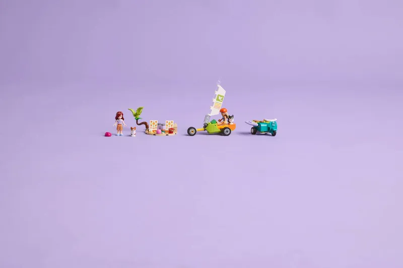 Surfing Dogs and Scooter Adventure by LEGO – product photo 9 of 10