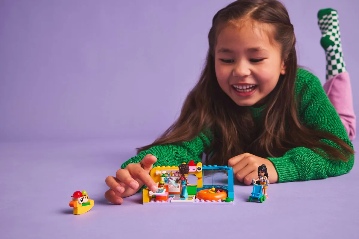 LEGO Aliya's Baby Sister's Playroom (42645) - Bild 7
