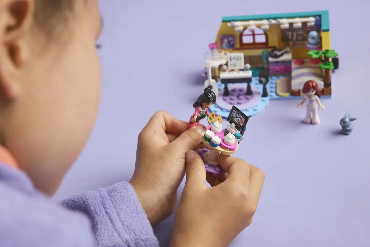 LEGO Paisley's Room (42647) - Bild 8