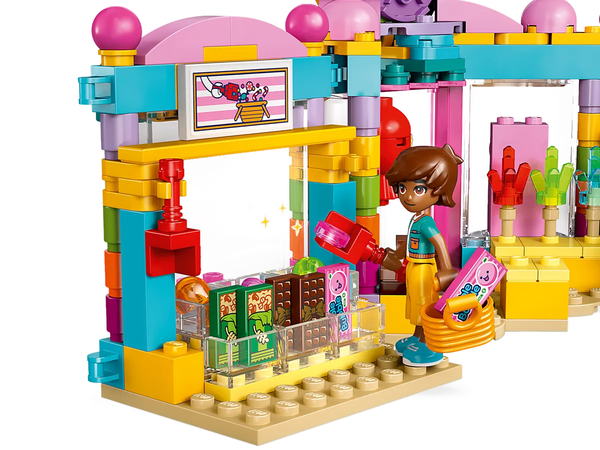 LEGO Heartlake City Sweet Shop (42649) - Bild 1