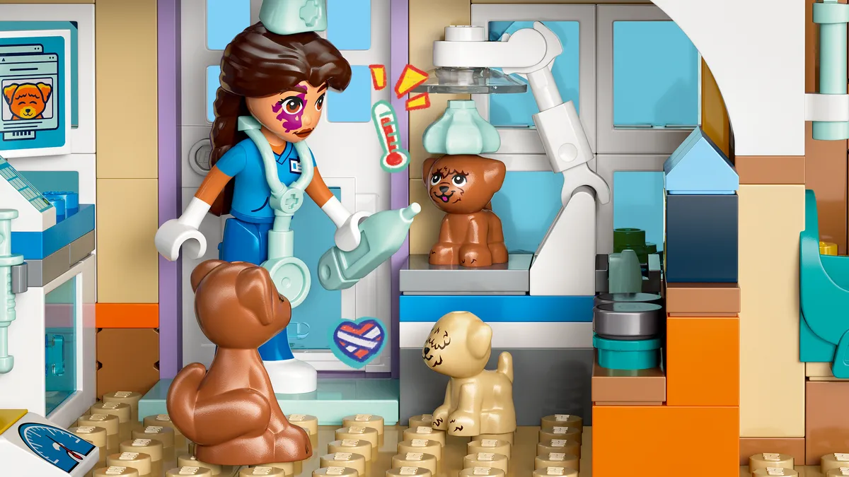 LEGO Horse and Pet Vet Clinic (42651) - Bild 3