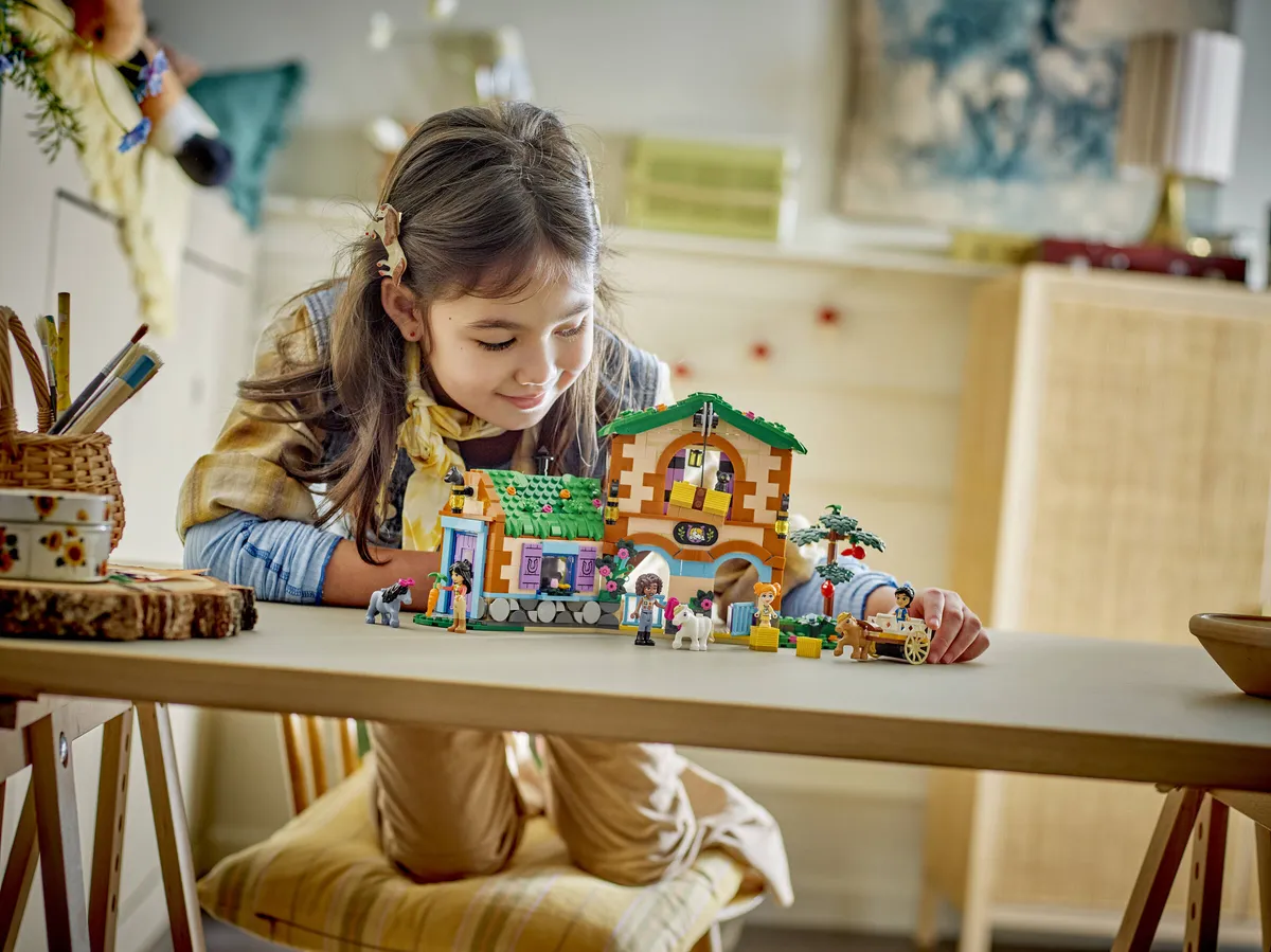 LEGO Pony Ranch & Stable (42654) - Bild 6
