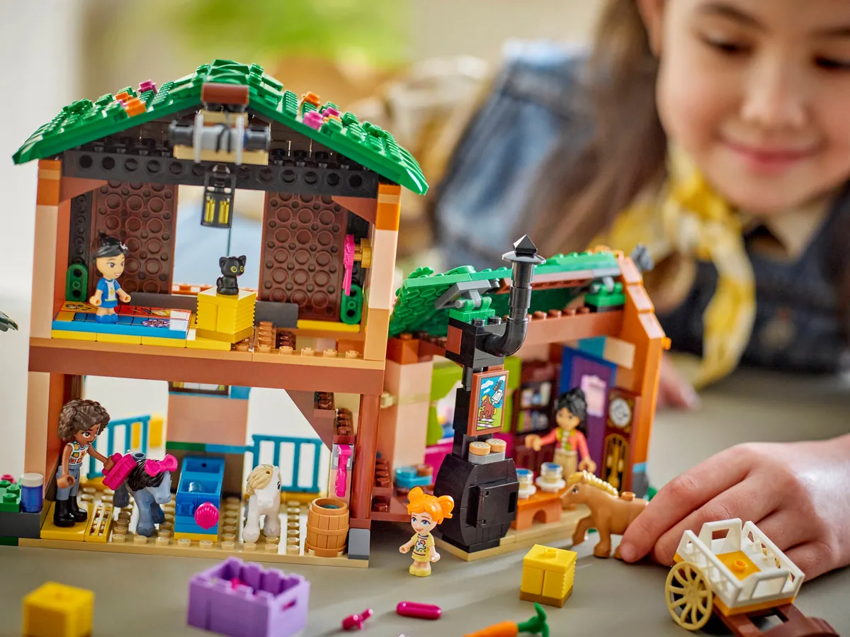 LEGO Pony Ranch & Stable (42654) - Bild 7
