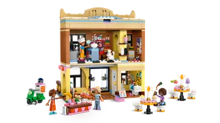 Restaurant and Cooking School by LEGO – product photo 1 of 13