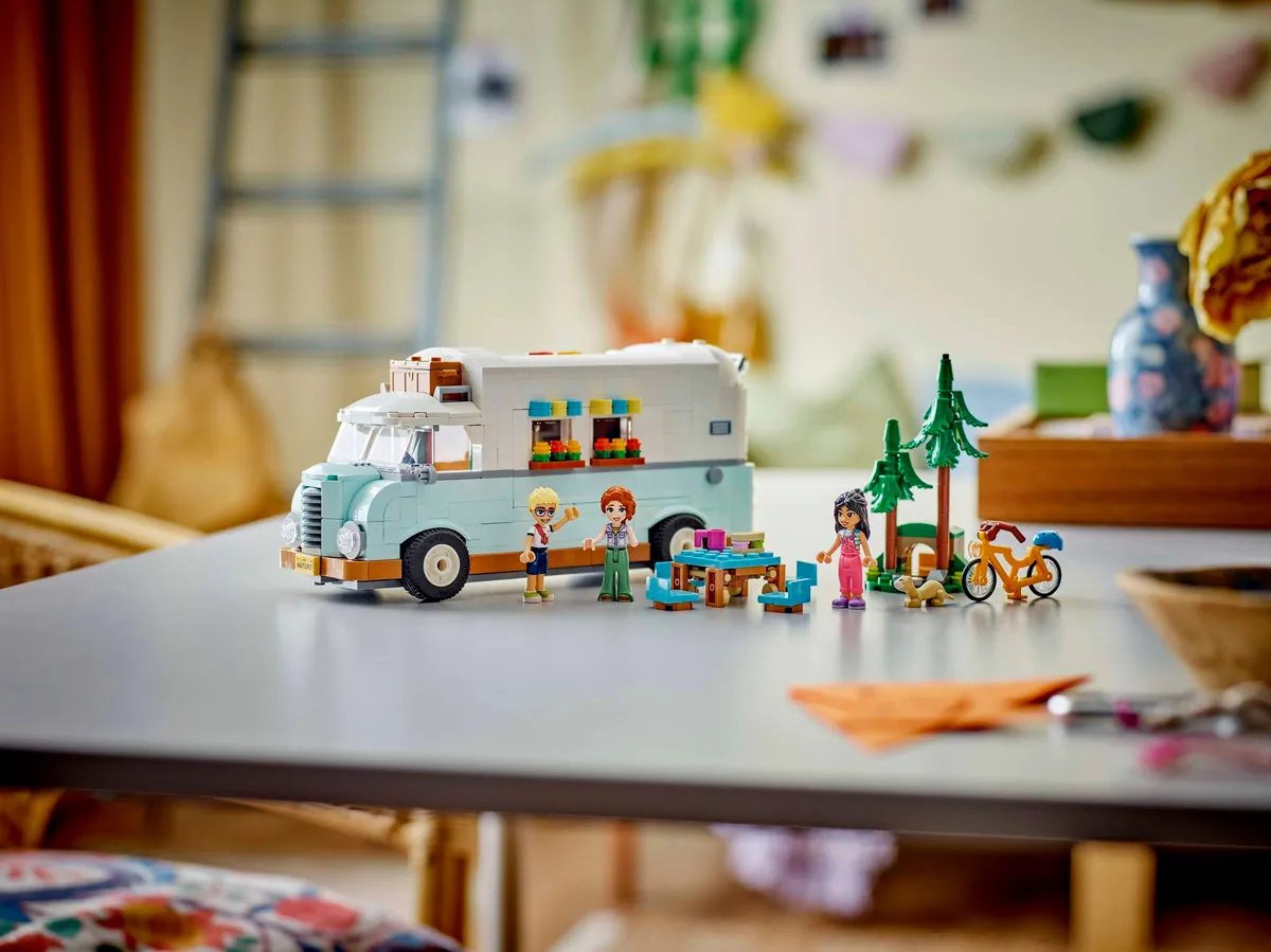LEGO Friendship Camper Van Adventure (42663) - Bild 10