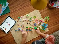 Kattenverjaardagsfeestje en boomhut - Afbeelding 9 van 10