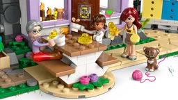 LEGO Beekeepers' House and Flower Garden (42669) - afbeelding 2