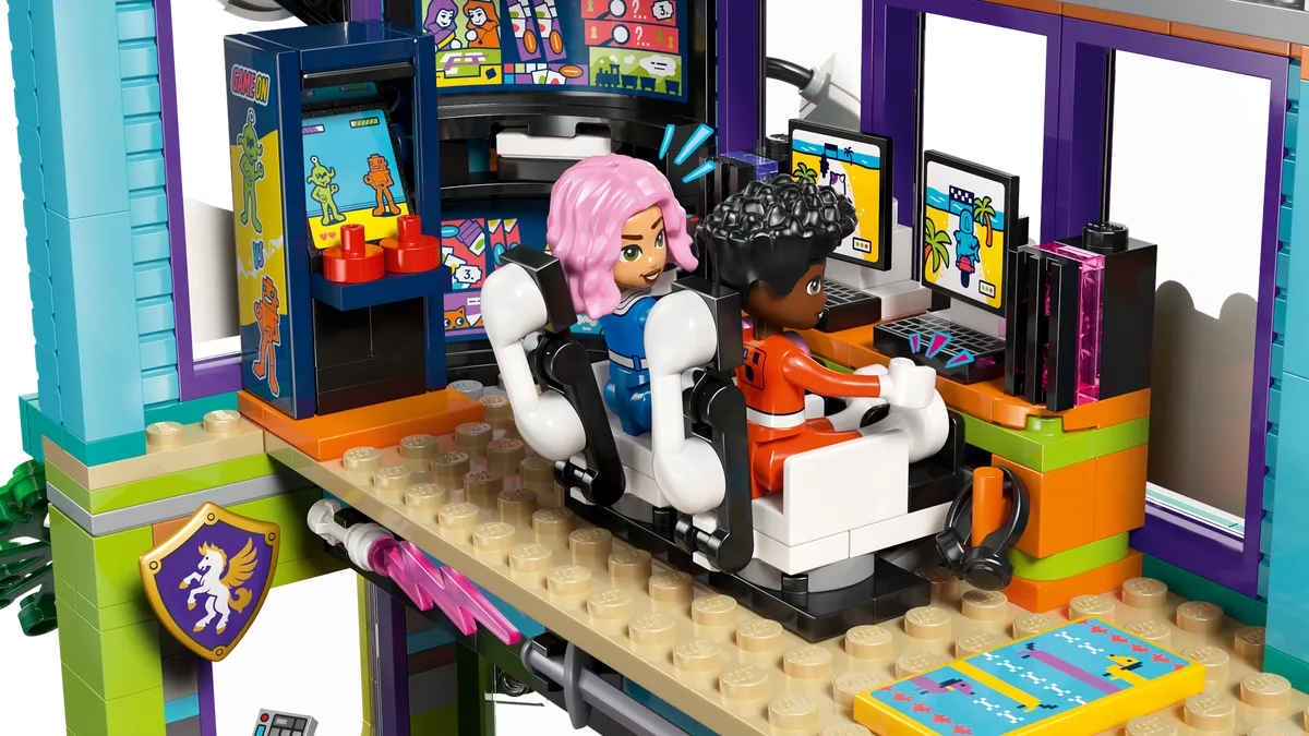 LEGO Comic Book and Game Store (42674) - afbeelding 3
