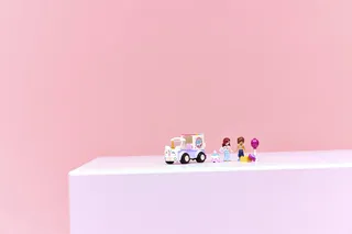 Unicorn Cake Delivery Car by LEGO – product photo 8 of 10