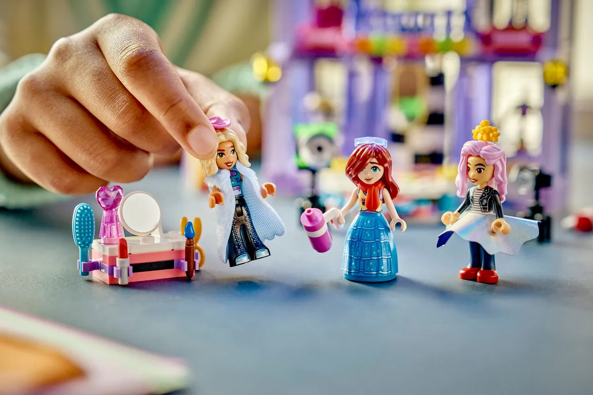 LEGO Heartlake City Fashion Show (42685) - Bild 7