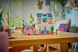 LEGO Liann's Family House (42687) - image 10