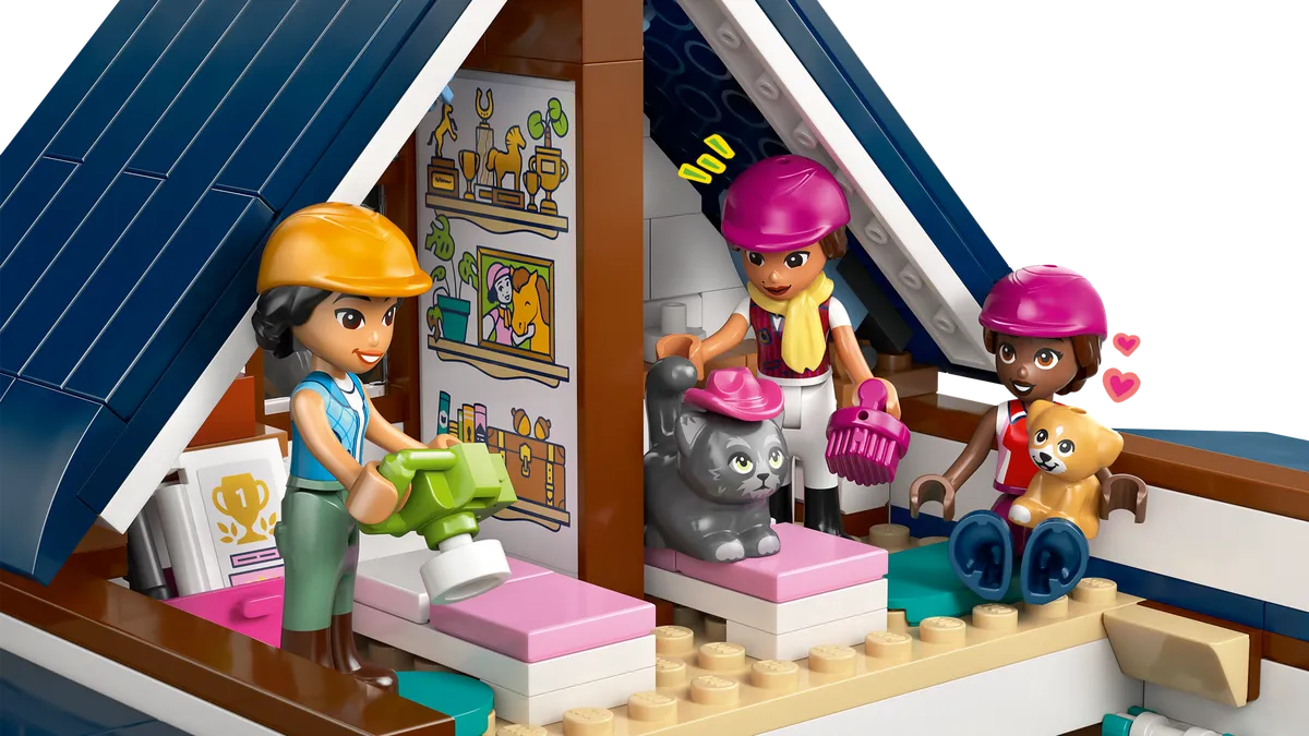 LEGO Horse Stable and Riding Academy (42688) - Bild 2