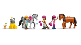 Horse Stable and Riding Academy von LEGO – Produktfoto 6 von 11