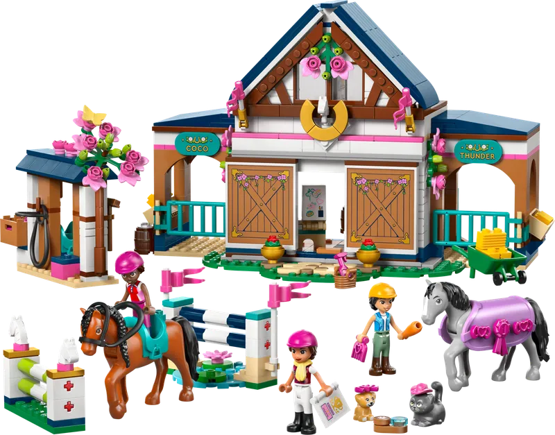 LEGO 42688 Horse Stable and Riding Academy, 735 stenen