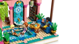LEGO Garden Restaurant (42691) - image 3