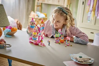 Candy & Cupcake Ferris Wheel van LEGO – productfoto 12 van 15