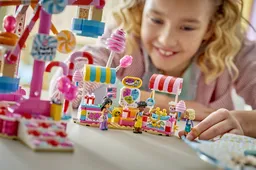 LEGO Candy & Cupcake Ferris Wheel (42700) - afbeelding 12