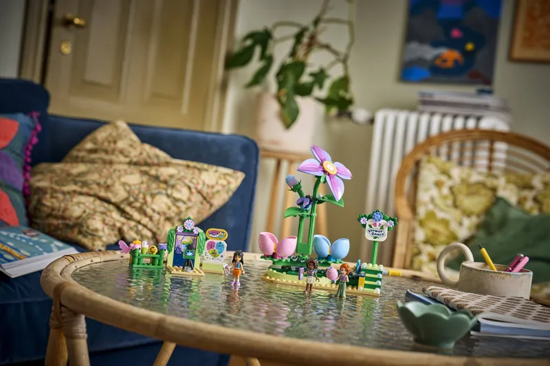 Spinning Flower & Fairy Teacup Ride by LEGO – product photo 13 of 14