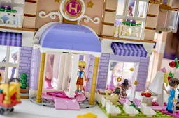 LEGO Heartlake City Grand Hotel (42704) - afbeelding 11