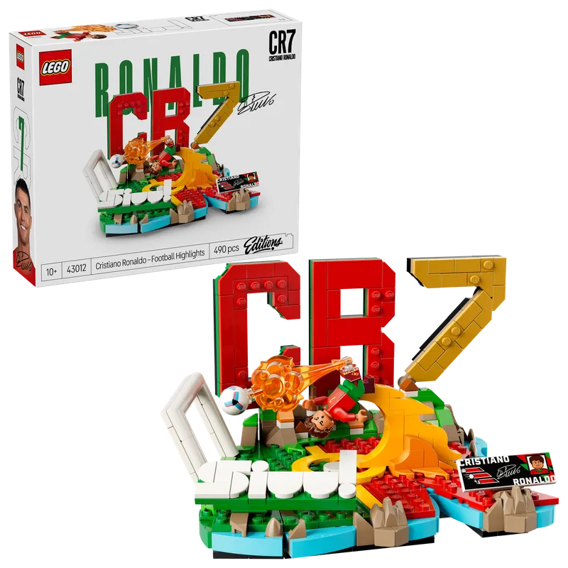 Cristiano Ronaldo – Football Highlights by LEGO – product photo 2 of 10