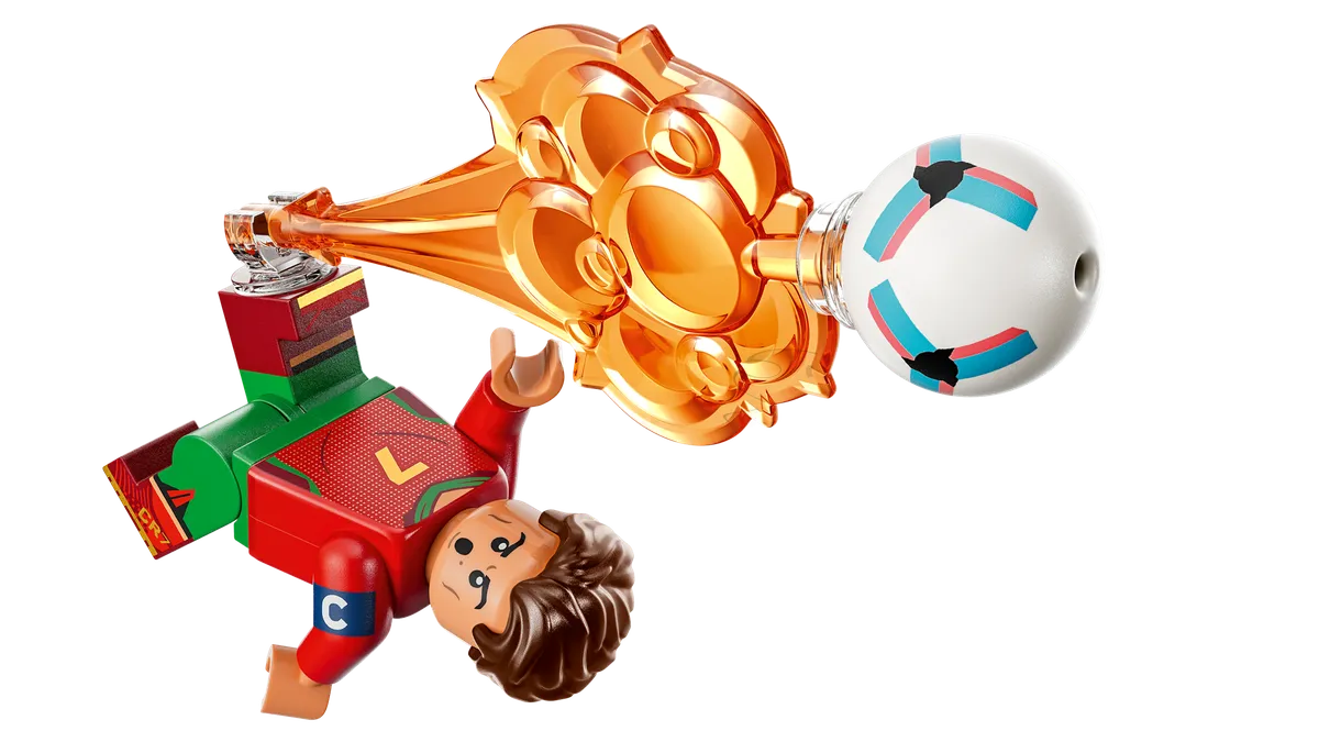 LEGO Cristiano Ronaldo – Football Highlights (43012) - Bild 1