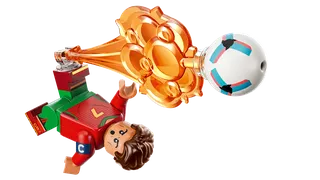 Cristiano Ronaldo – Football Highlights by LEGO – product photo 3 of 10