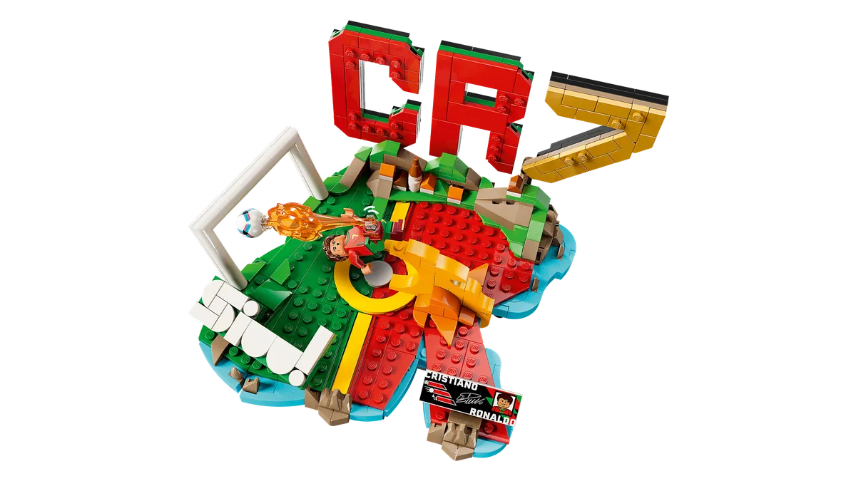 LEGO Cristiano Ronaldo – Football Highlights (43012) - Bild 2