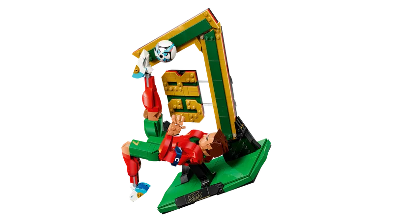 Cristiano Ronaldo – Football Legend by LEGO – product photo 4 of 9