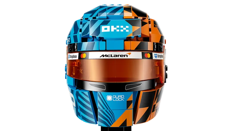 McLaren Mastercard F1® Team Oscar Piastri Helmet de LEGO – photo du produit 3 sur 12