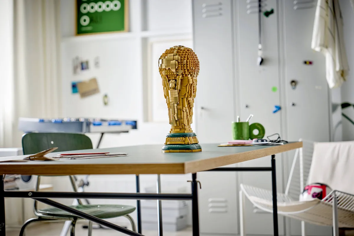 LEGO FIFA World Cup™ Official Trophy (43020) - Bild 11