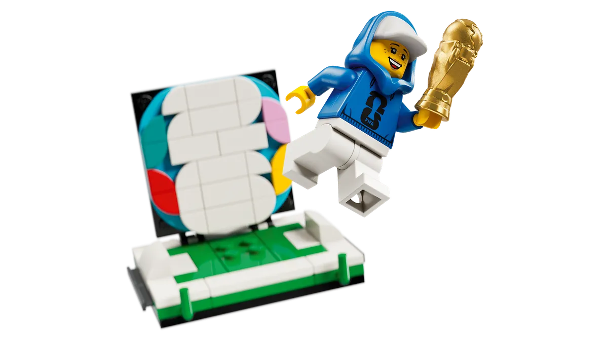 LEGO FIFA World Cup™ Official Trophy (43020) - Bild 2