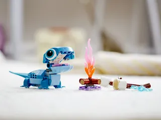 Bruni the Salamander Buildable Character de LEGO – photo du produit 10 sur 10
