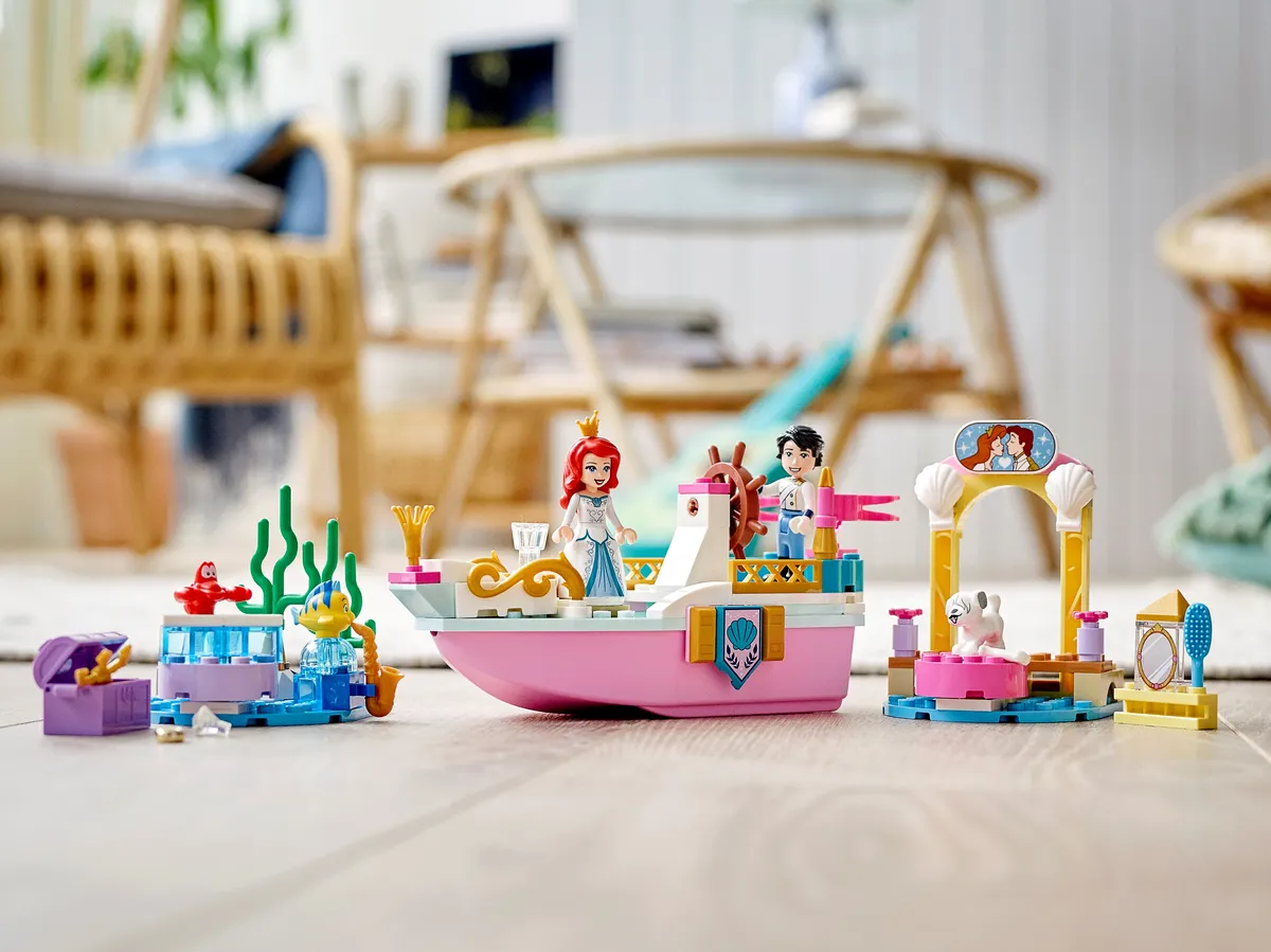 LEGO Ariel's Celebration Boat (43191) - Bild 10
